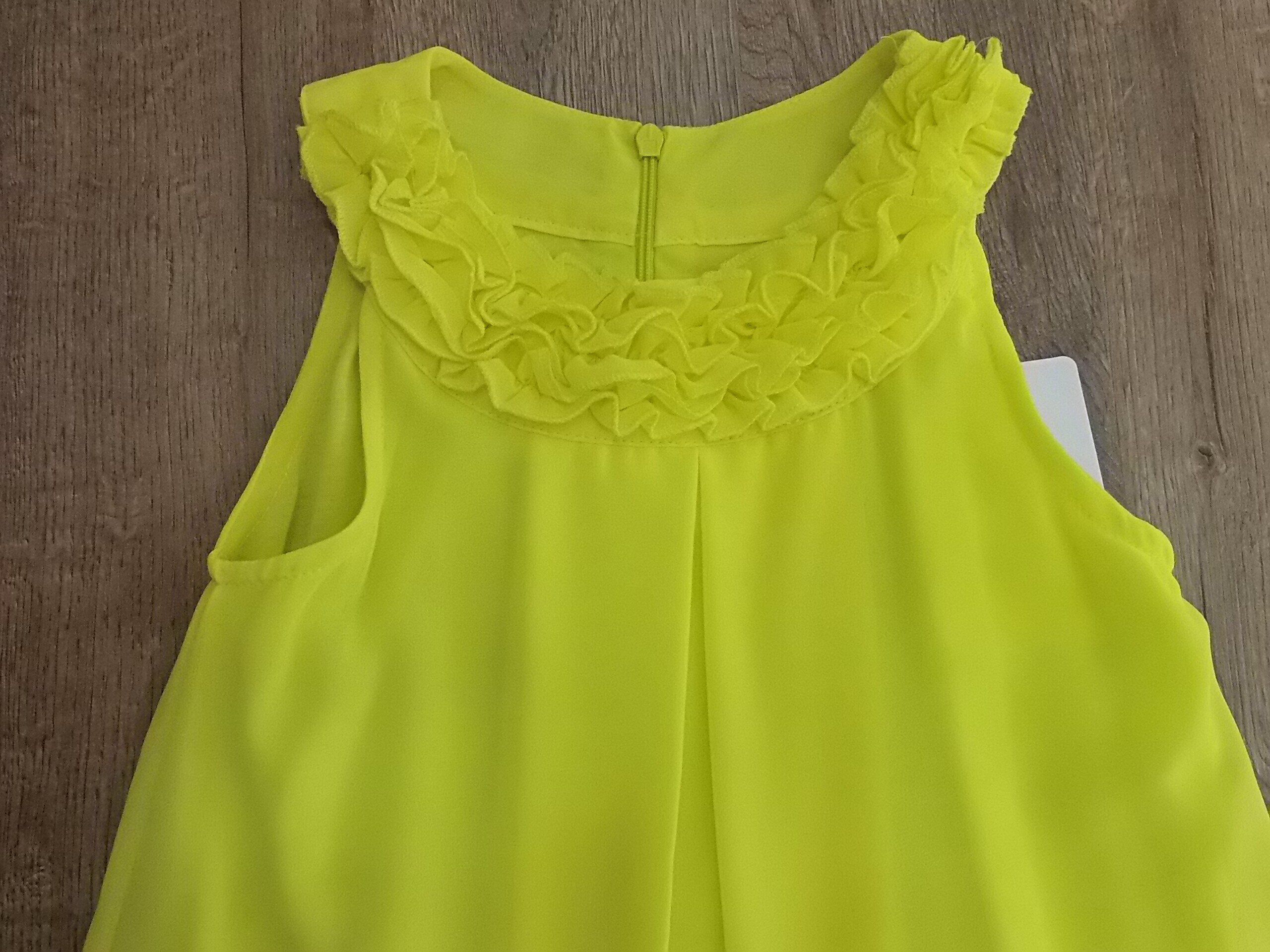 Vestido colores flúor niña sin mangas con volantes en el cuello - 12